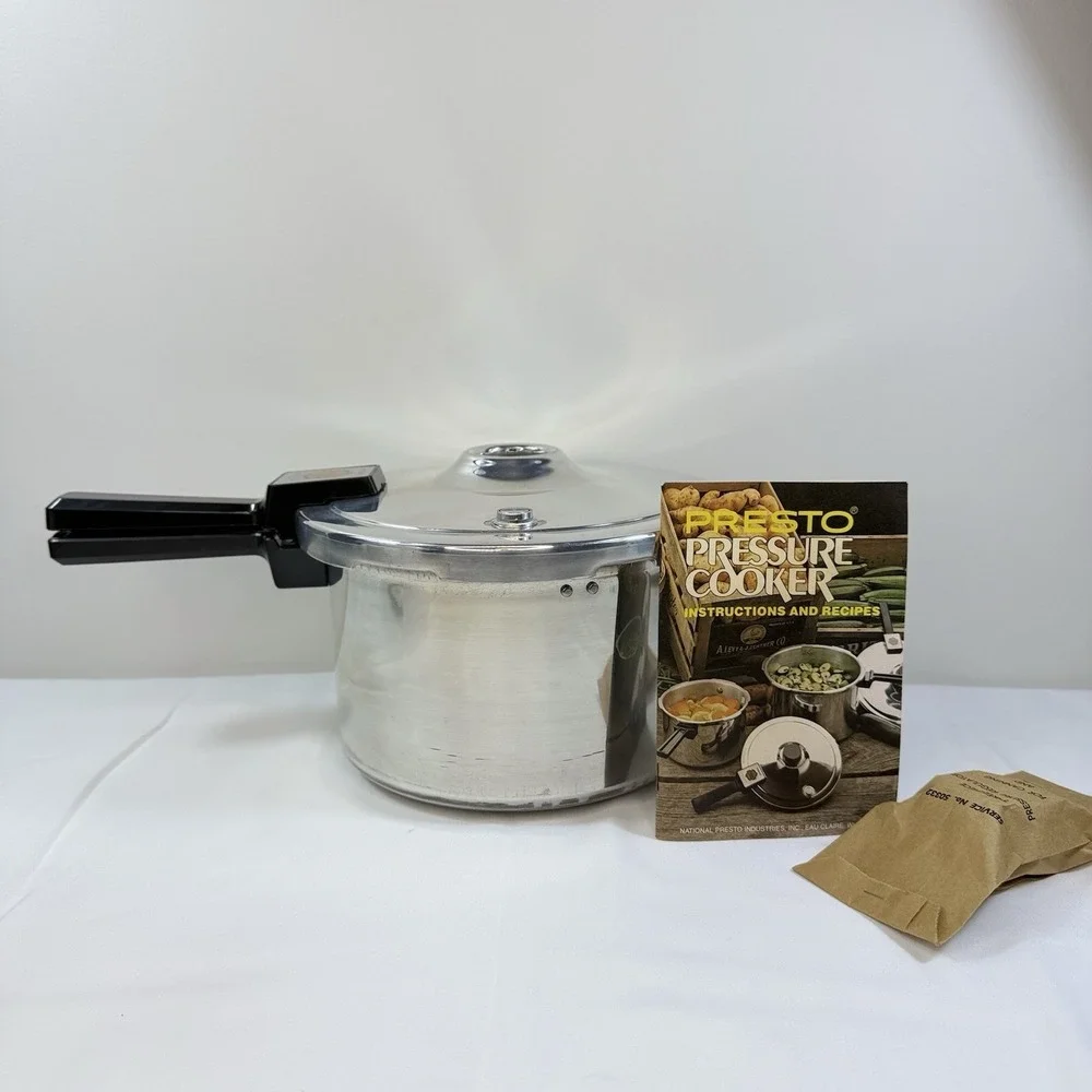VTG 1977 Presto 4 Qt Pressure Cooker 017/PA4 Aluminum NOS Manual Regulator USA